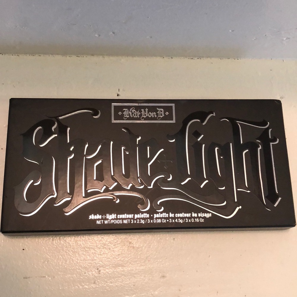 Kat Von D Shade Light Contour Palette